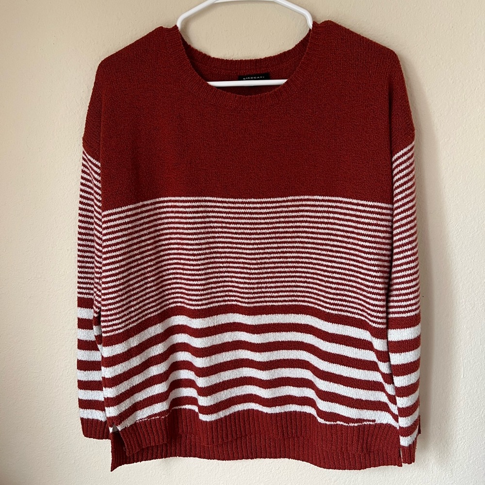 Staccato sweater